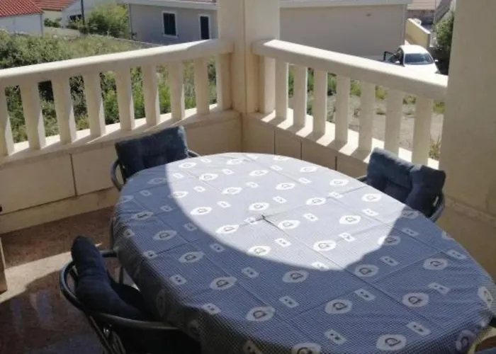 Milakovic-kanica Apartamento *